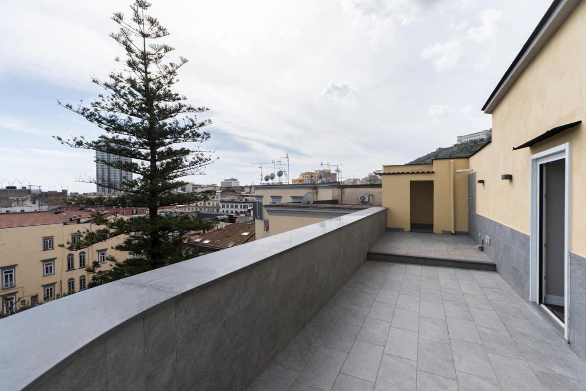נאפולי Residenza Trinita Maggiore מראה חיצוני תמונה