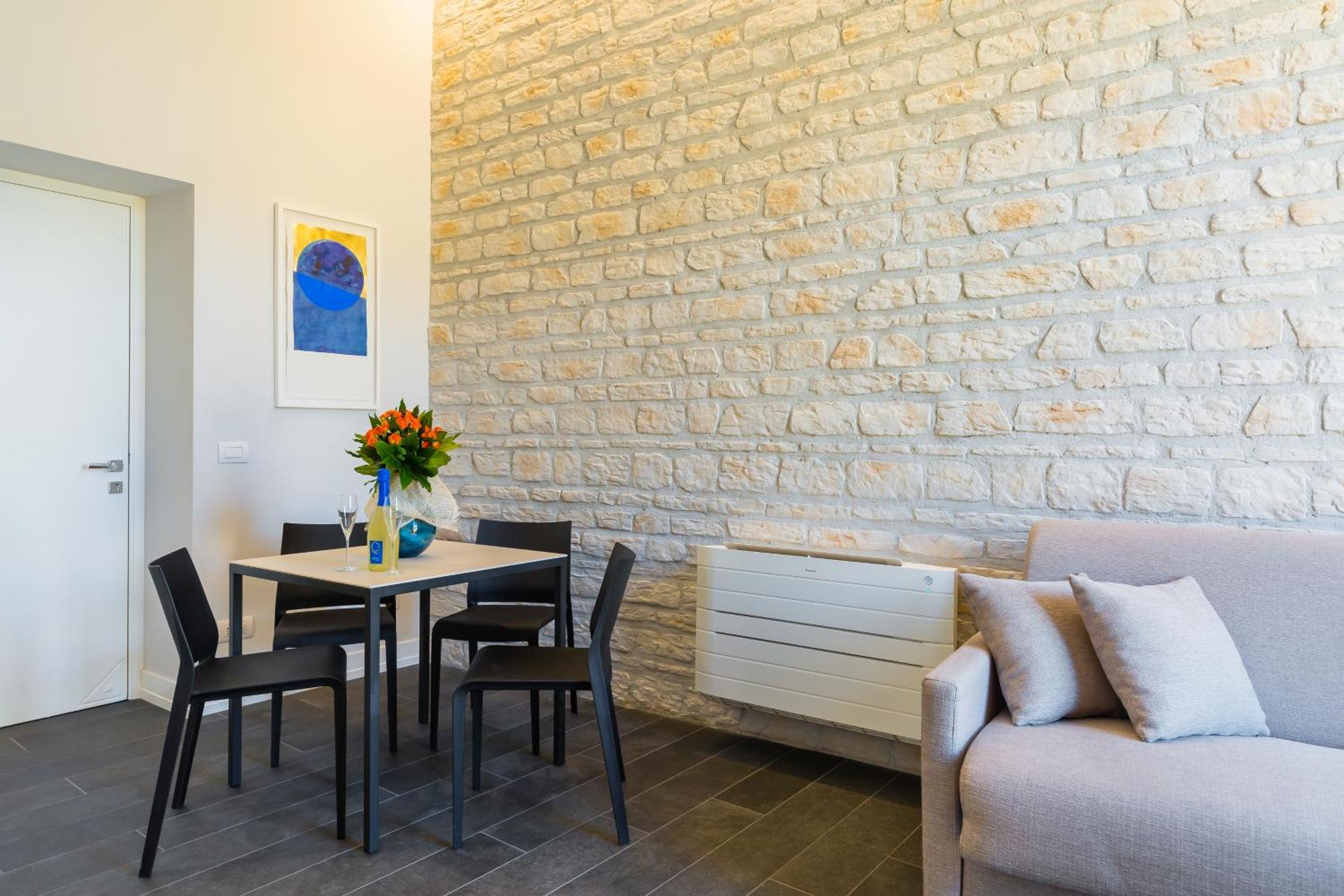 נאפולי Residenza Trinita Maggiore מראה חיצוני תמונה